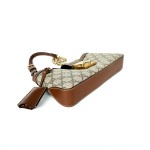 古驰 Padlock 系列小号 GG Supreme 帆布斜挎包